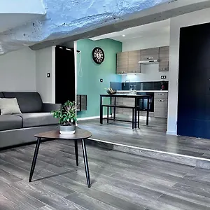 Cosy Et Atypique Appartement Bargemon