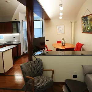Almapetra Colosseo Appartement
